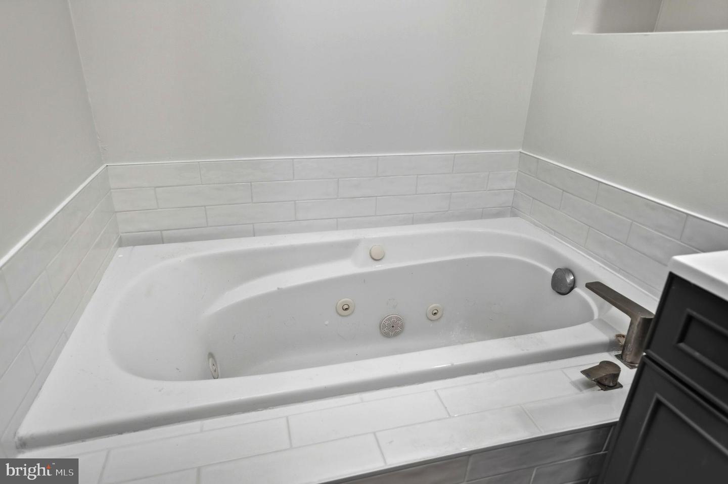 8334 SHADY GROVE CIR, MANASSAS, Virginia 20110, 3 Bedrooms Bedrooms, 6 Rooms Rooms,2 BathroomsBathrooms,Residential,For sale,8334 SHADY GROVE CIR,VAMN2009570 MLS # VAMN2009570 8334 SHADY GROVE CIR, MANASSAS, Virginia 20110, 3 Bedrooms Bedrooms, 6 Rooms Rooms,2 BathroomsBathrooms,Residential,For sale,8334 SHADY GROVE CIR,VAMN2009570 MLS # VAMN2009570