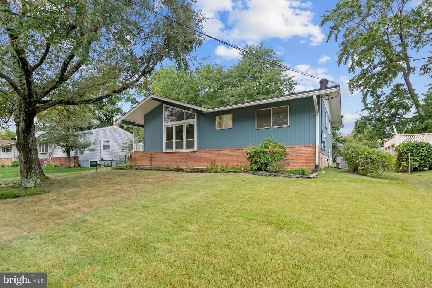 6024 FRONTIER DR, SPRINGFIELD, Virginia 22150, 3 Bedrooms Bedrooms, ,2 BathroomsBathrooms,Residential,For sale,6024 FRONTIER DR,VAFX2275942 MLS # VAFX2275942 6024 FRONTIER DR, SPRINGFIELD, Virginia 22150, 3 Bedrooms Bedrooms, ,2 BathroomsBathrooms,Residential,For sale,6024 FRONTIER DR,VAFX2275942 MLS # VAFX2275942