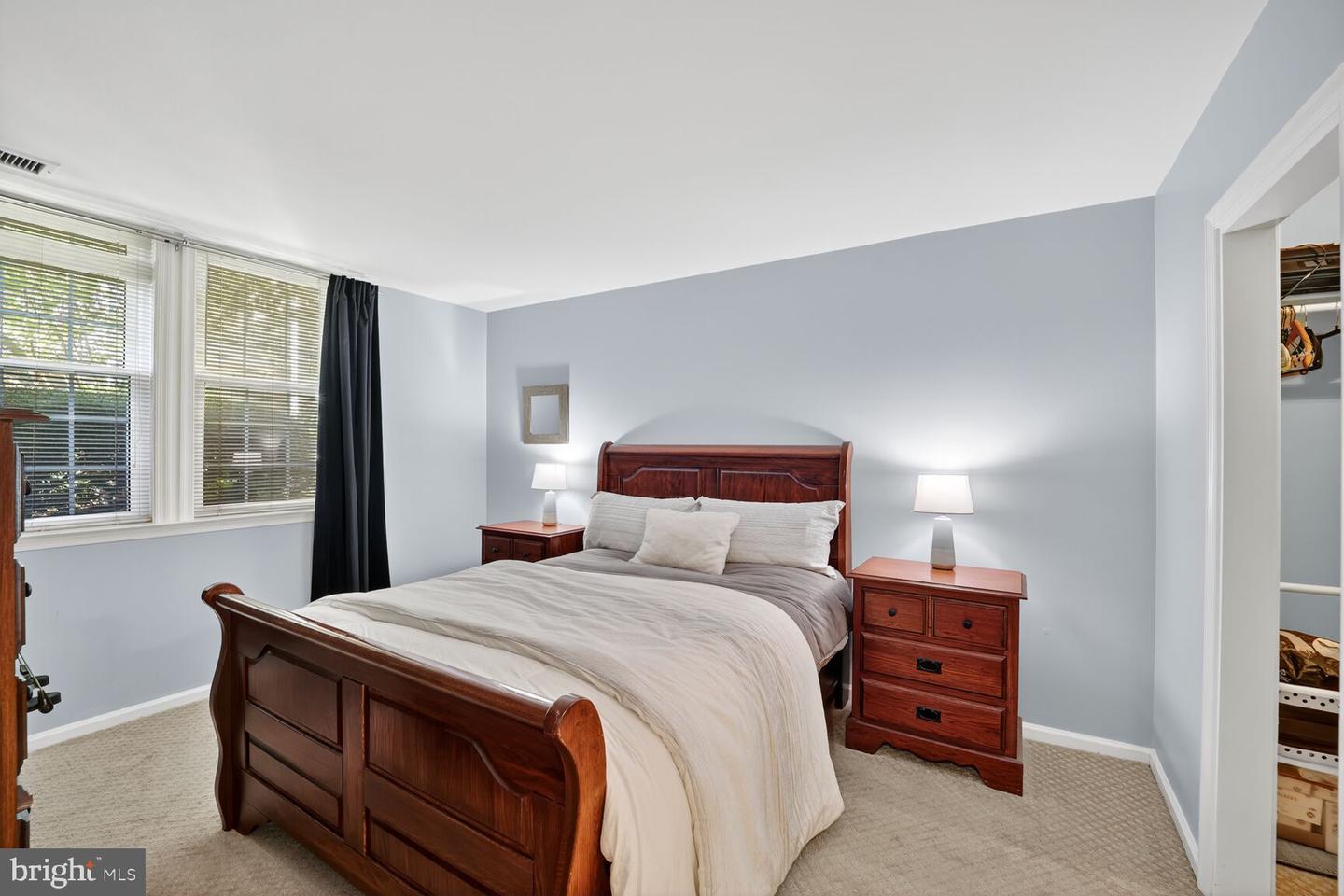 4519 28TH RD S #A, ARLINGTON, Virginia 22206, 2 Bedrooms Bedrooms, ,1 BathroomBathrooms,Residential,For sale,4519 28TH RD S #A,VAAR2065286 MLS # VAAR2065286 4519 28TH RD S #A, ARLINGTON, Virginia 22206, 2 Bedrooms Bedrooms, ,1 BathroomBathrooms,Residential,For sale,4519 28TH RD S #A,VAAR2065286 MLS # VAAR2065286