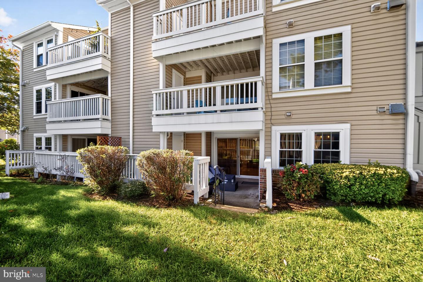 4519 28TH RD S #A, ARLINGTON, Virginia 22206, 2 Bedrooms Bedrooms, ,1 BathroomBathrooms,Residential,For sale,4519 28TH RD S #A,VAAR2065286 MLS # VAAR2065286 4519 28TH RD S #A, ARLINGTON, Virginia 22206, 2 Bedrooms Bedrooms, ,1 BathroomBathrooms,Residential,For sale,4519 28TH RD S #A,VAAR2065286 MLS # VAAR2065286