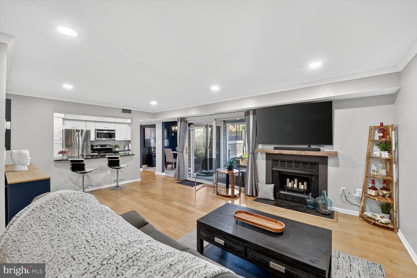 4519 28TH RD S #A, ARLINGTON, Virginia 22206, 2 Bedrooms Bedrooms, ,1 BathroomBathrooms,Residential,For sale,4519 28TH RD S #A,VAAR2065286 MLS # VAAR2065286 4519 28TH RD S #A, ARLINGTON, Virginia 22206, 2 Bedrooms Bedrooms, ,1 BathroomBathrooms,Residential,For sale,4519 28TH RD S #A,VAAR2065286 MLS # VAAR2065286