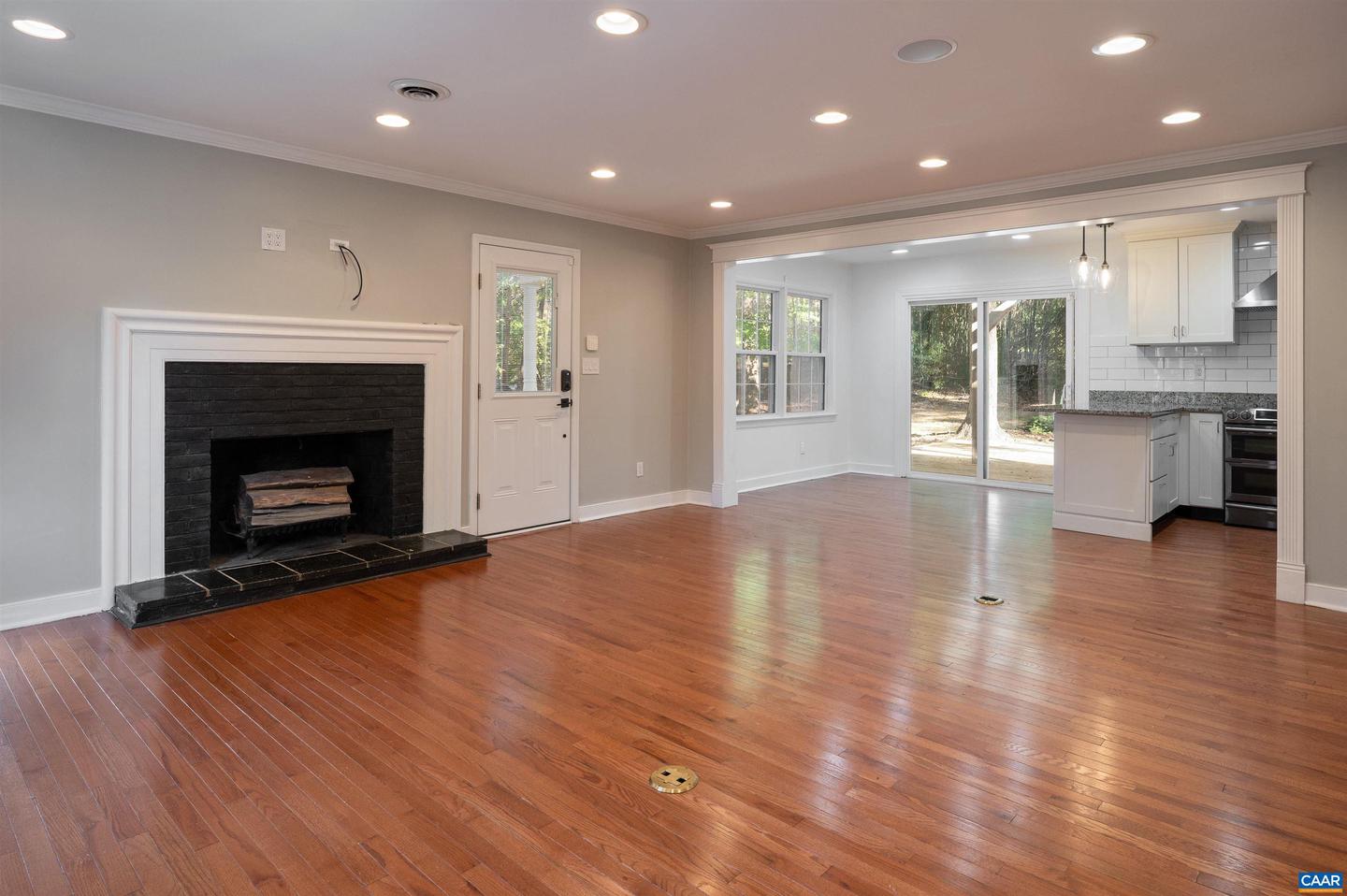 600 CARRSBROOK DR, CHARLOTTESVILLE, Virginia 22901, 4 Bedrooms Bedrooms, ,3 BathroomsBathrooms,Residential,For sale,600 CARRSBROOK DR,670351 MLS # 670351 600 CARRSBROOK DR, CHARLOTTESVILLE, Virginia 22901, 4 Bedrooms Bedrooms, ,3 BathroomsBathrooms,Residential,For sale,600 CARRSBROOK DR,670351 MLS # 670351