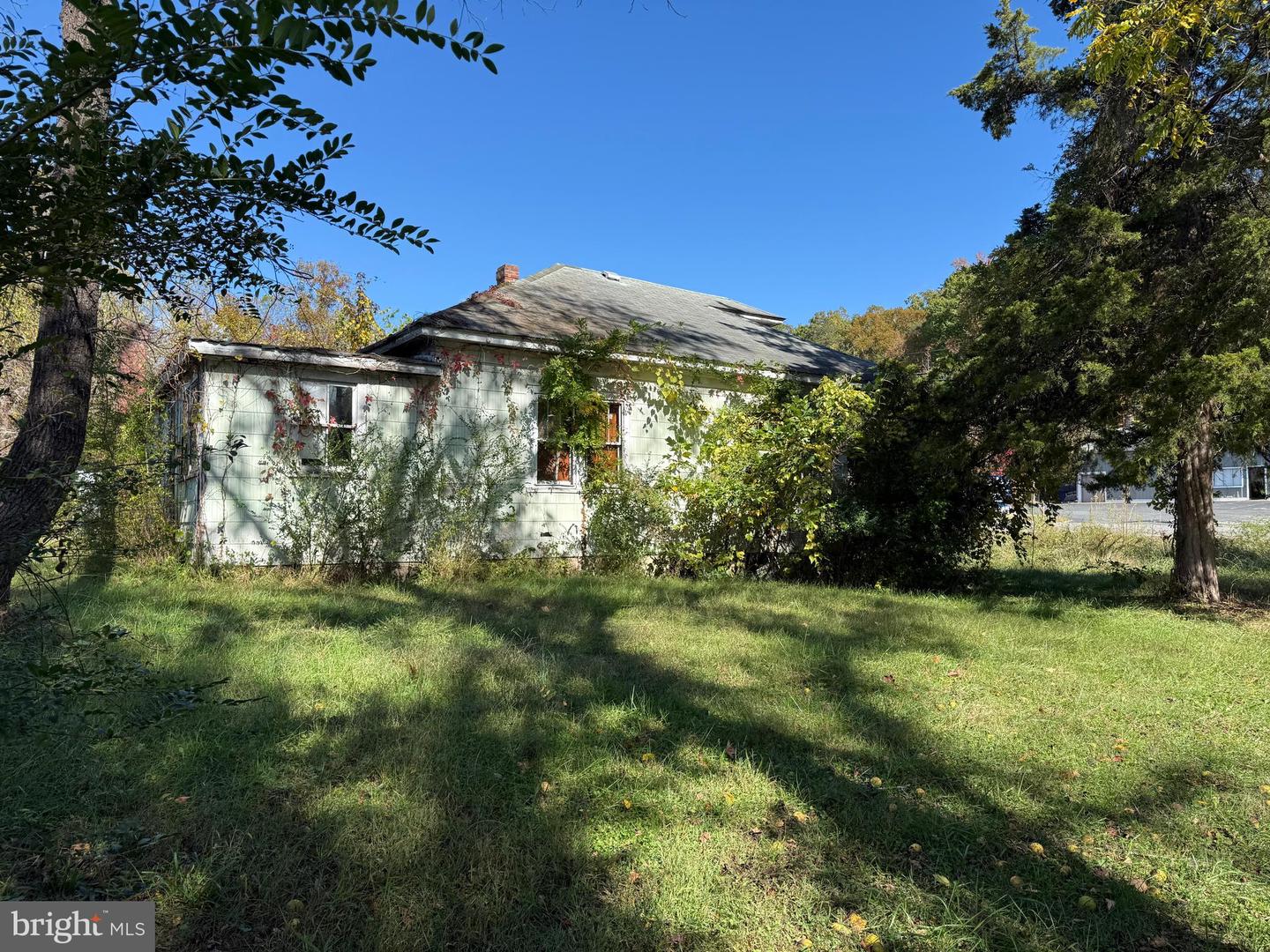 58 TRUSLOW RD, FREDERICKSBURG, Virginia 22405, 3 Bedrooms Bedrooms, ,1 BathroomBathrooms,Residential,For sale,58 TRUSLOW RD,VAST2043764 MLS # VAST2043764 58 TRUSLOW RD, FREDERICKSBURG, Virginia 22405, 3 Bedrooms Bedrooms, ,1 BathroomBathrooms,Residential,For sale,58 TRUSLOW RD,VAST2043764 MLS # VAST2043764
