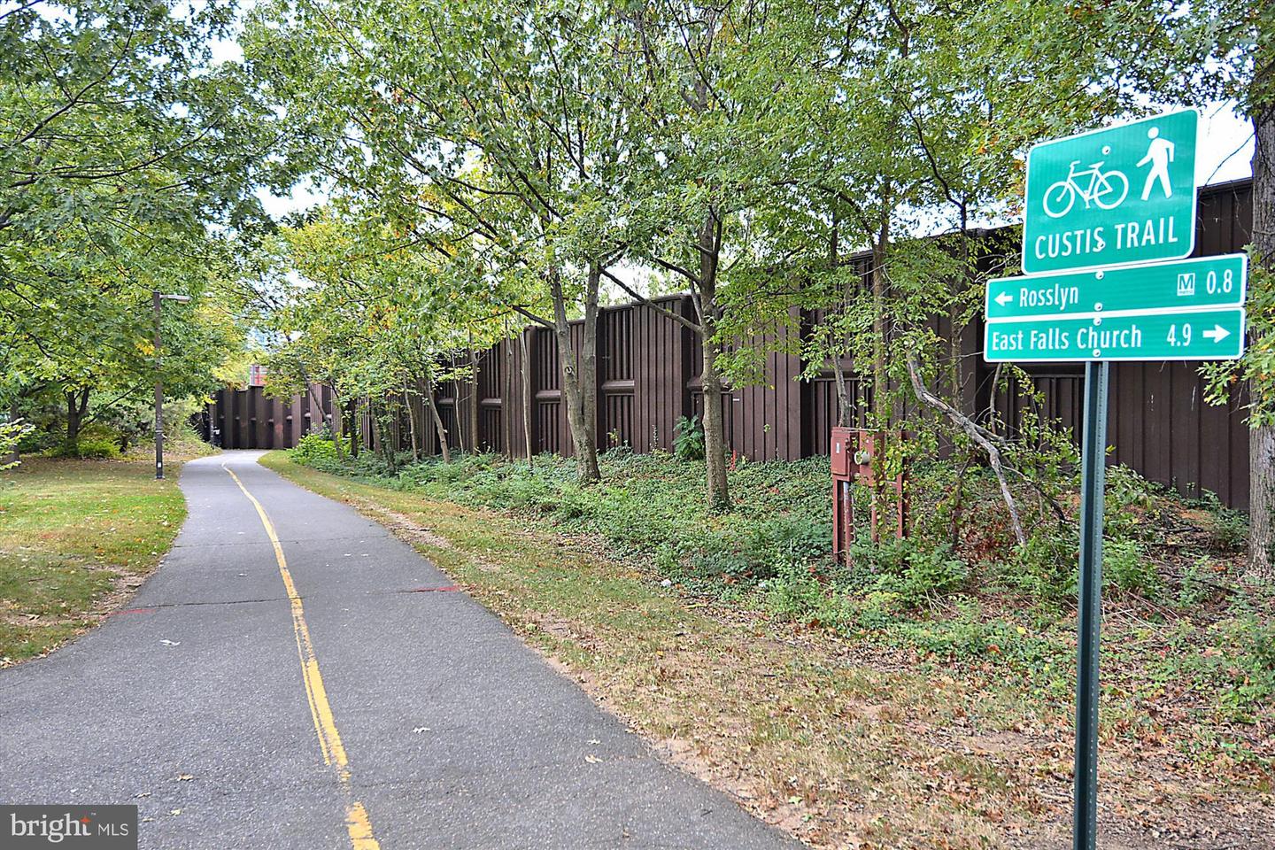 5249 WILSON BLVD, ARLINGTON, Virginia 22205, 2 Bedrooms Bedrooms, ,3 BathroomsBathrooms,Residential,For sale,5249 WILSON BLVD,VAAR2065296 MLS # VAAR2065296 5249 WILSON BLVD, ARLINGTON, Virginia 22205, 2 Bedrooms Bedrooms, ,3 BathroomsBathrooms,Residential,For sale,5249 WILSON BLVD,VAAR2065296 MLS # VAAR2065296