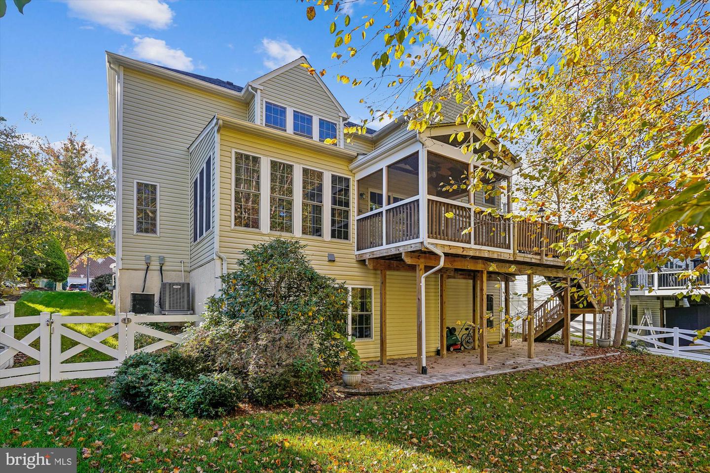 8090 PAPER BIRCH DR, LORTON, Virginia 22079, 5 Bedrooms Bedrooms, ,4 BathroomsBathrooms,Residential,For sale,8090 PAPER BIRCH DR,VAFX2276030 MLS # VAFX2276030 8090 PAPER BIRCH DR, LORTON, Virginia 22079, 5 Bedrooms Bedrooms, ,4 BathroomsBathrooms,Residential,For sale,8090 PAPER BIRCH DR,VAFX2276030 MLS # VAFX2276030
