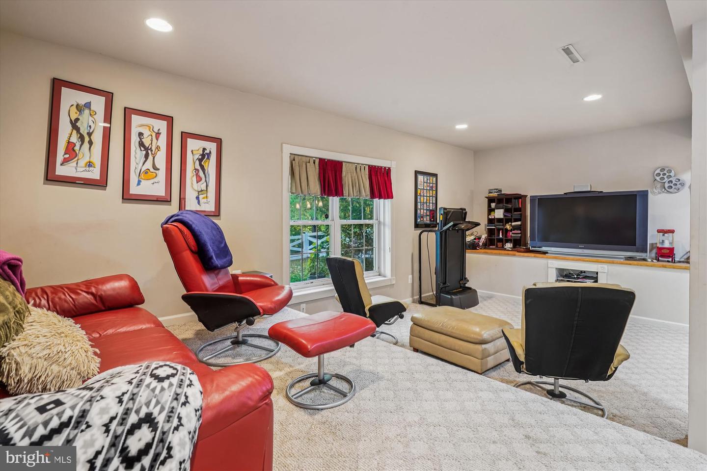 8090 PAPER BIRCH DR, LORTON, Virginia 22079, 5 Bedrooms Bedrooms, ,4 BathroomsBathrooms,Residential,For sale,8090 PAPER BIRCH DR,VAFX2276030 MLS # VAFX2276030 8090 PAPER BIRCH DR, LORTON, Virginia 22079, 5 Bedrooms Bedrooms, ,4 BathroomsBathrooms,Residential,For sale,8090 PAPER BIRCH DR,VAFX2276030 MLS # VAFX2276030