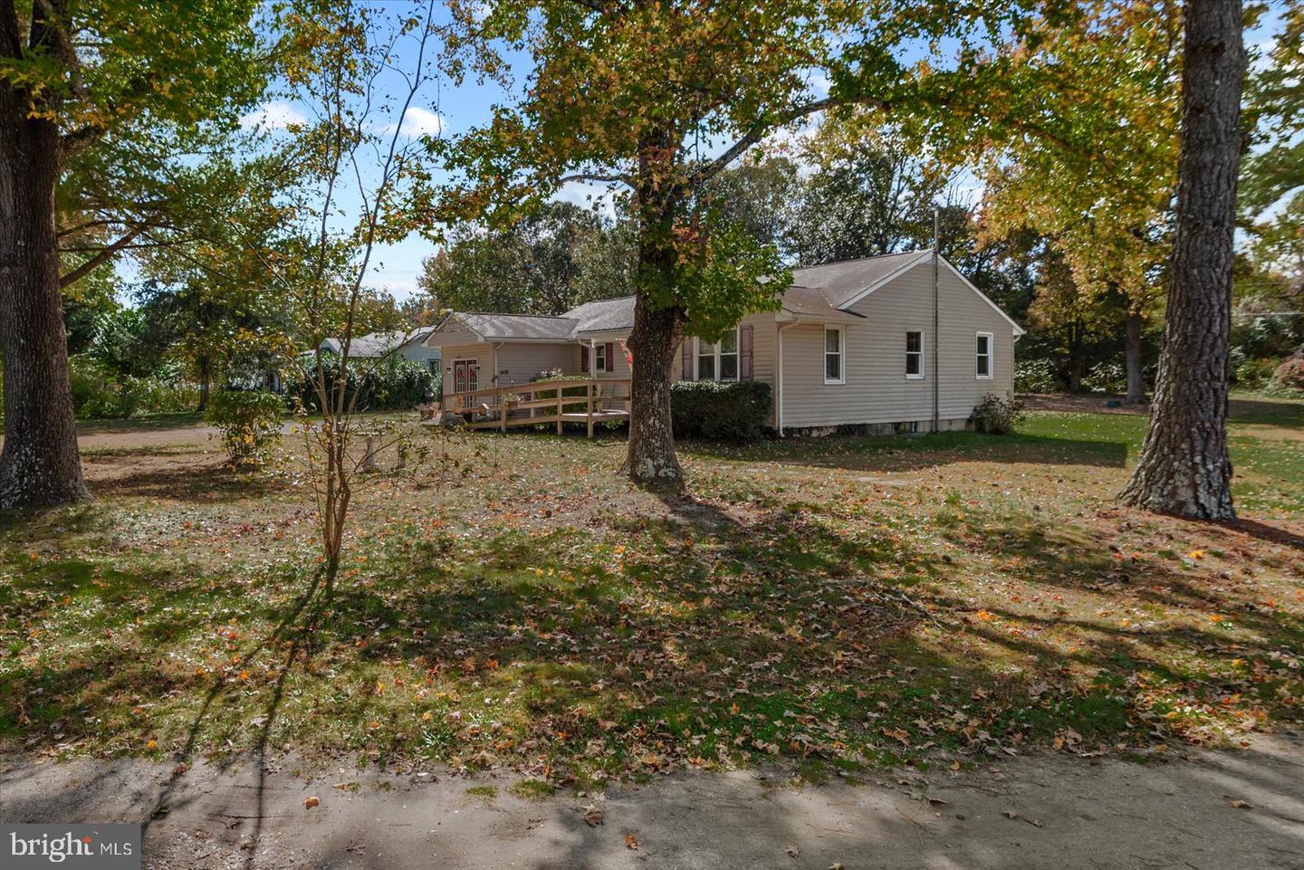 11062 CARLETON DR, KING GEORGE, Virginia 22485, 3 Bedrooms Bedrooms, ,2 BathroomsBathrooms,Residential,For sale,11062 CARLETON DR,VAKG2007196 MLS # VAKG2007196 11062 CARLETON DR, KING GEORGE, Virginia 22485, 3 Bedrooms Bedrooms, ,2 BathroomsBathrooms,Residential,For sale,11062 CARLETON DR,VAKG2007196 MLS # VAKG2007196