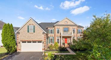 43146 SCENIC CREEK WAY, LEESBURG, Virginia 20176, 5 Bedrooms Bedrooms, ,5 BathroomsBathrooms,Residential,For sale,43146 SCENIC CREEK WAY,VALO2109604 MLS # VALO2109604