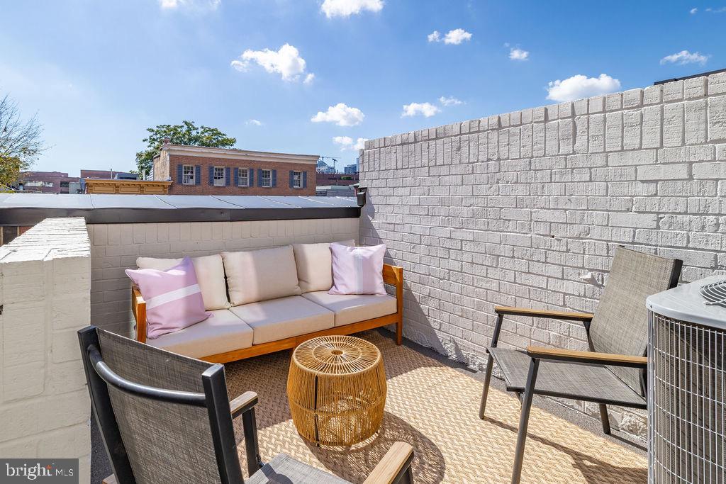 1200 POTOMAC ST NW, WASHINGTON, District Of Columbia 20007, 3 Bedrooms Bedrooms, ,2 BathroomsBathrooms,Residential,For sale,1200 POTOMAC ST NW,DCDC2228832 MLS # DCDC2228832 1200 POTOMAC ST NW, WASHINGTON, District Of Columbia 20007, 3 Bedrooms Bedrooms, ,2 BathroomsBathrooms,Residential,For sale,1200 POTOMAC ST NW,DCDC2228832 MLS # DCDC2228832