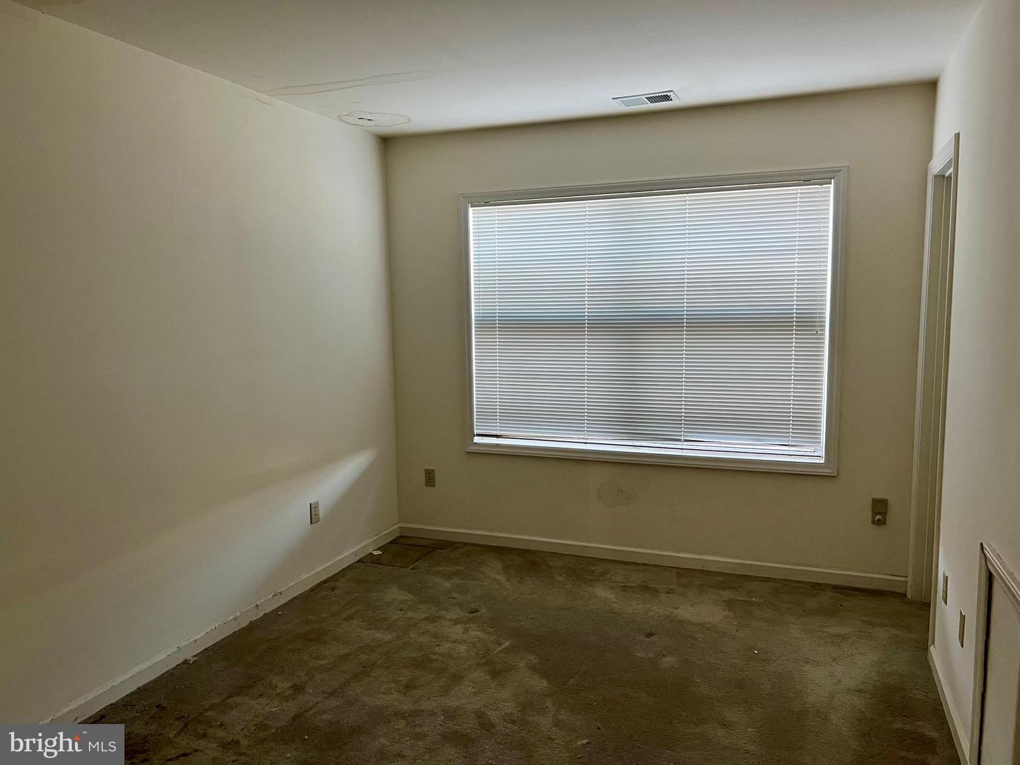 2803 KNOX ST SE, WASHINGTON, District Of Columbia 20020, 3 Bedrooms Bedrooms, ,3 BathroomsBathrooms,Residential,For sale,2803 KNOX ST SE,DCDC2228852 MLS # DCDC2228852 2803 KNOX ST SE, WASHINGTON, District Of Columbia 20020, 3 Bedrooms Bedrooms, ,3 BathroomsBathrooms,Residential,For sale,2803 KNOX ST SE,DCDC2228852 MLS # DCDC2228852
