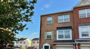 2803 KNOX ST SE, WASHINGTON, District Of Columbia 20020, 3 Bedrooms Bedrooms, ,3 BathroomsBathrooms,Residential,For sale,2803 KNOX ST SE,DCDC2228852 MLS # DCDC2228852