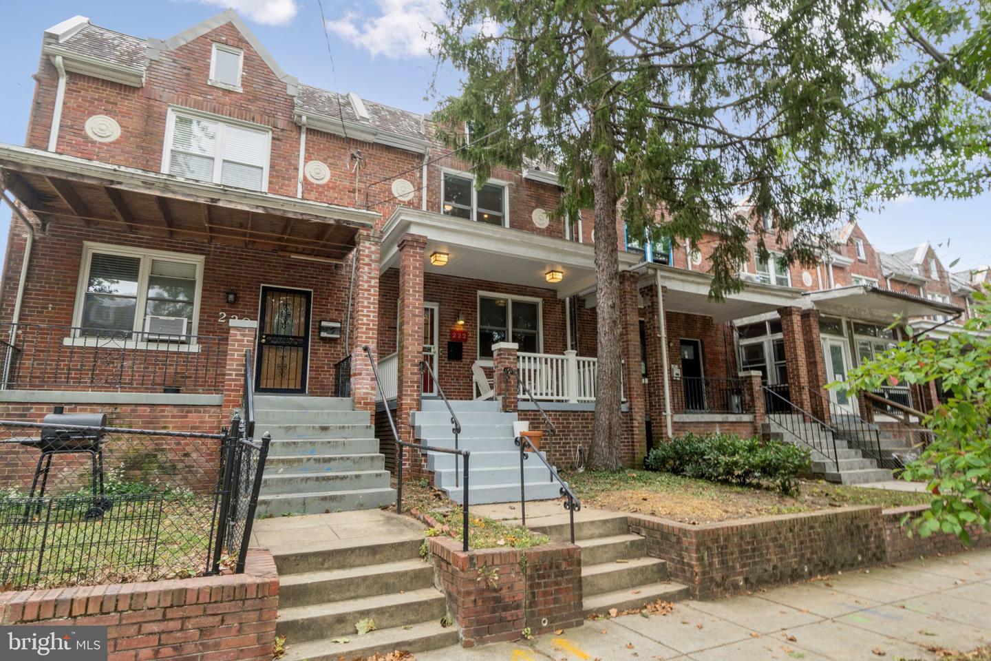 222 LONGFELLOW ST NW, WASHINGTON, District Of Columbia 20011, 4 Bedrooms Bedrooms, ,3 BathroomsBathrooms,Residential,For sale,222 LONGFELLOW ST NW,DCDC2228652 MLS # DCDC2228652 222 LONGFELLOW ST NW, WASHINGTON, District Of Columbia 20011, 4 Bedrooms Bedrooms, ,3 BathroomsBathrooms,Residential,For sale,222 LONGFELLOW ST NW,DCDC2228652 MLS # DCDC2228652