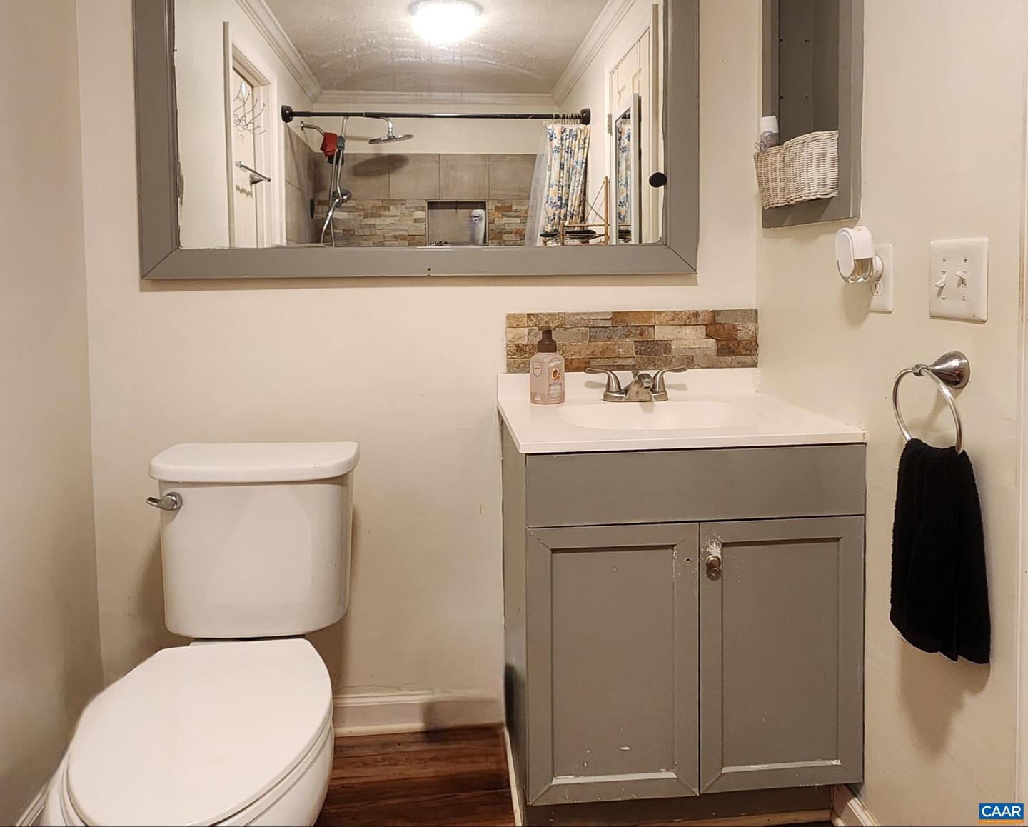 15070 ALBANO RD, BARBOURSVILLE, Virginia 22923, 4 Bedrooms Bedrooms, ,4 BathroomsBathrooms,Residential,For sale,15070 ALBANO RD,670358 MLS # 670358 15070 ALBANO RD, BARBOURSVILLE, Virginia 22923, 4 Bedrooms Bedrooms, ,4 BathroomsBathrooms,Residential,For sale,15070 ALBANO RD,670358 MLS # 670358