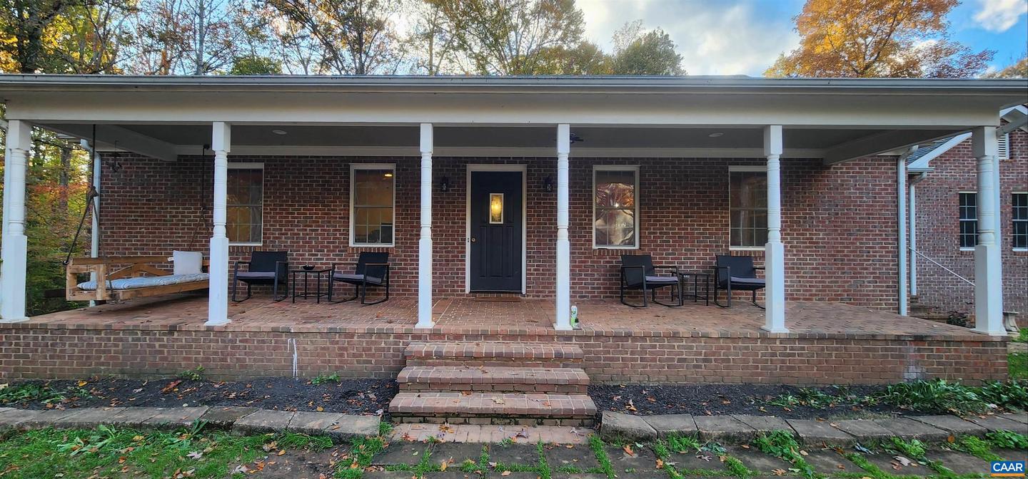 15070 ALBANO RD, BARBOURSVILLE, Virginia 22923, 4 Bedrooms Bedrooms, ,4 BathroomsBathrooms,Residential,For sale,15070 ALBANO RD,670358 MLS # 670358 15070 ALBANO RD, BARBOURSVILLE, Virginia 22923, 4 Bedrooms Bedrooms, ,4 BathroomsBathrooms,Residential,For sale,15070 ALBANO RD,670358 MLS # 670358