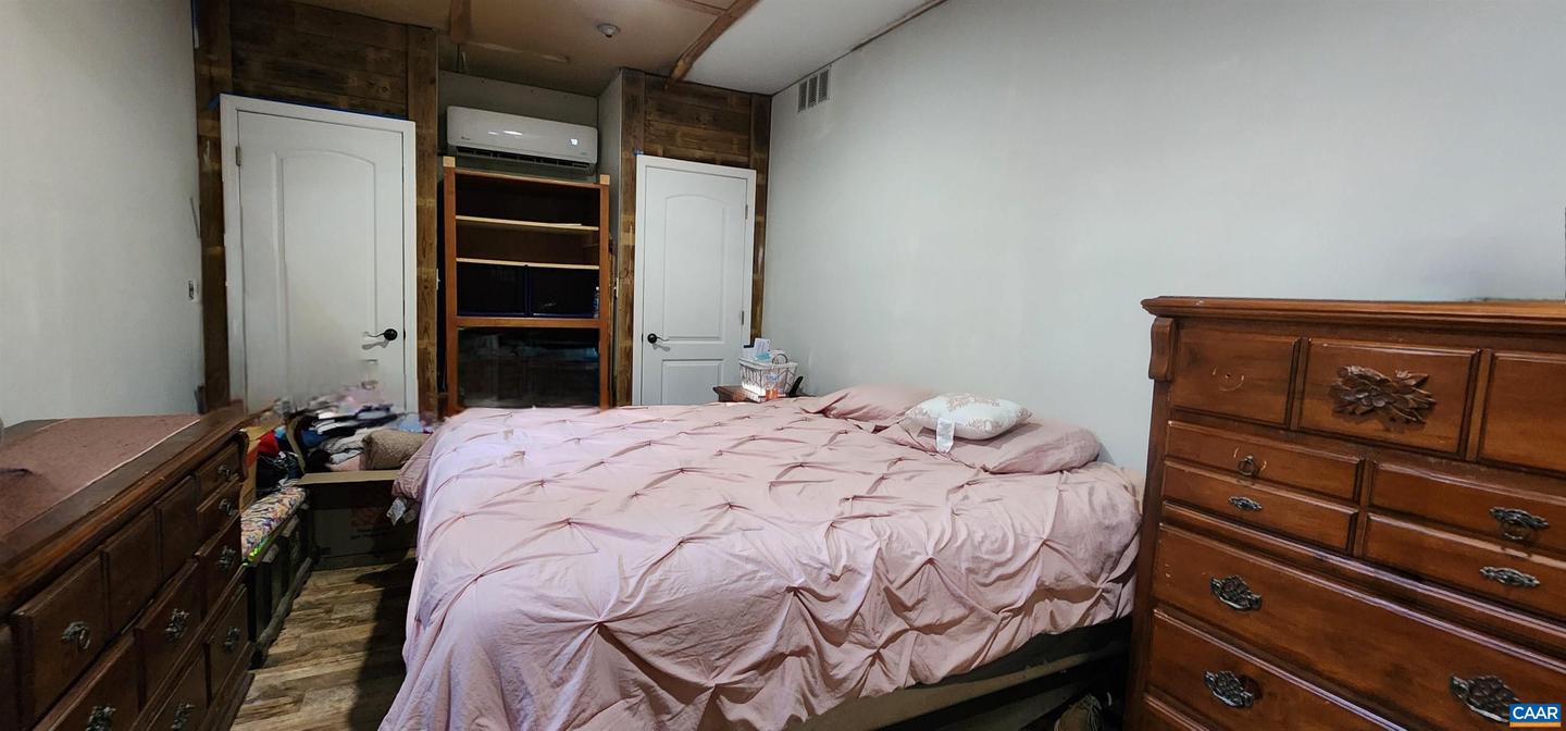 15070 ALBANO RD, BARBOURSVILLE, Virginia 22923, 4 Bedrooms Bedrooms, ,4 BathroomsBathrooms,Residential,For sale,15070 ALBANO RD,670358 MLS # 670358 15070 ALBANO RD, BARBOURSVILLE, Virginia 22923, 4 Bedrooms Bedrooms, ,4 BathroomsBathrooms,Residential,For sale,15070 ALBANO RD,670358 MLS # 670358