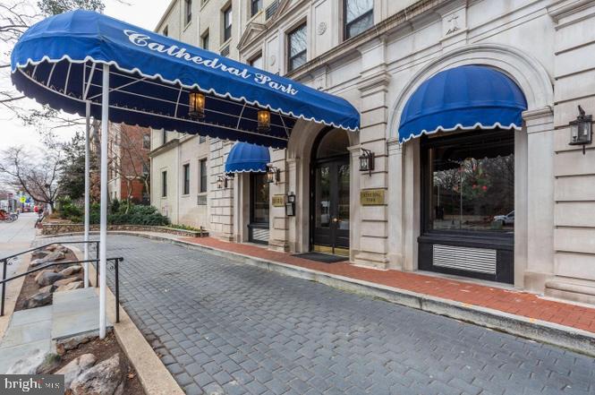 3100 CONNECTICUT AVE NW #419, WASHINGTON, District Of Columbia 20008, ,1 BathroomBathrooms,Residential,For sale,3100 CONNECTICUT AVE NW #419,DCDC2228676 MLS # DCDC2228676 3100 CONNECTICUT AVE NW #419, WASHINGTON, District Of Columbia 20008, ,1 BathroomBathrooms,Residential,For sale,3100 CONNECTICUT AVE NW #419,DCDC2228676 MLS # DCDC2228676