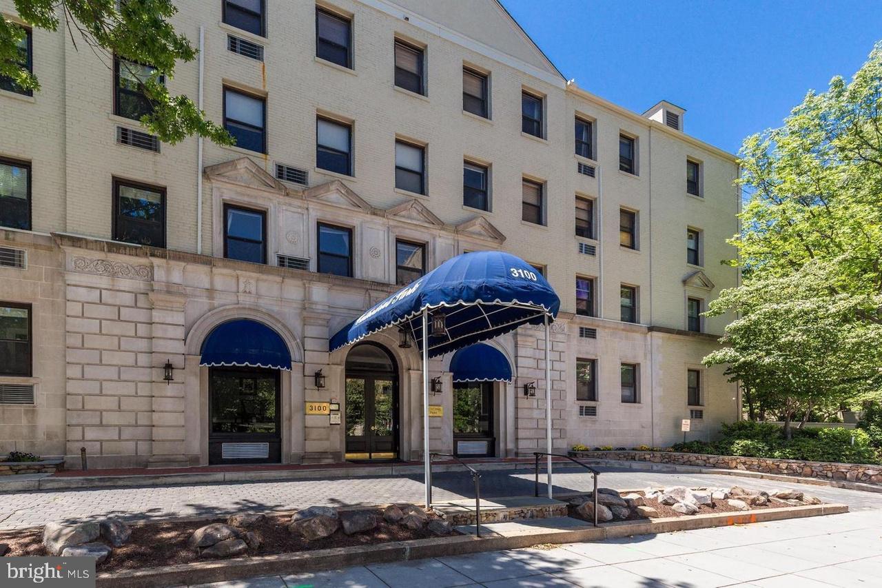 3100 CONNECTICUT AVE NW #419, WASHINGTON, District Of Columbia 20008, ,1 BathroomBathrooms,Residential,For sale,3100 CONNECTICUT AVE NW #419,DCDC2228676 MLS # DCDC2228676 3100 CONNECTICUT AVE NW #419, WASHINGTON, District Of Columbia 20008, ,1 BathroomBathrooms,Residential,For sale,3100 CONNECTICUT AVE NW #419,DCDC2228676 MLS # DCDC2228676