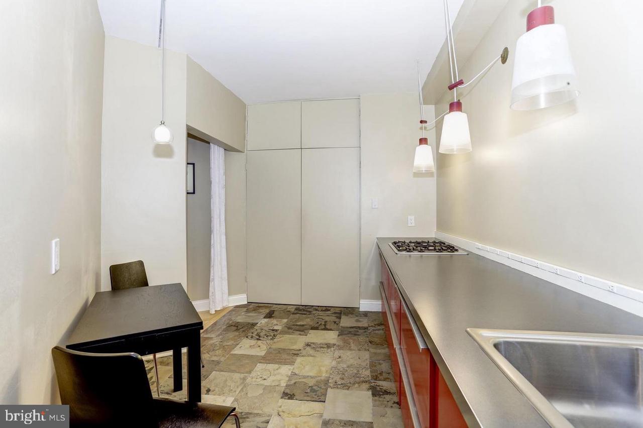 3100 CONNECTICUT AVE NW #419, WASHINGTON, District Of Columbia 20008, ,1 BathroomBathrooms,Residential,For sale,3100 CONNECTICUT AVE NW #419,DCDC2228676 MLS # DCDC2228676 3100 CONNECTICUT AVE NW #419, WASHINGTON, District Of Columbia 20008, ,1 BathroomBathrooms,Residential,For sale,3100 CONNECTICUT AVE NW #419,DCDC2228676 MLS # DCDC2228676