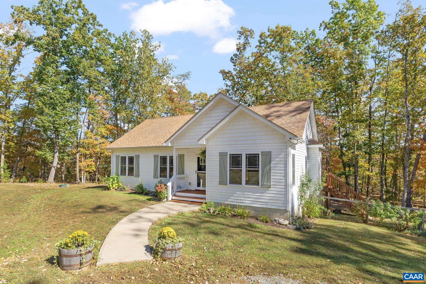 4491 PRESIDENTS RD, SCOTTSVILLE, Virginia 24590, 3 Bedrooms Bedrooms, ,2 BathroomsBathrooms,Residential,For sale,4491 PRESIDENTS RD,670361 MLS # 670361 4491 PRESIDENTS RD, SCOTTSVILLE, Virginia 24590, 3 Bedrooms Bedrooms, ,2 BathroomsBathrooms,Residential,For sale,4491 PRESIDENTS RD,670361 MLS # 670361