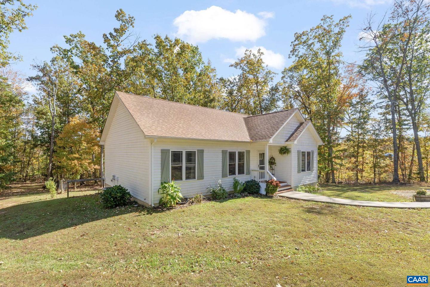 4491 PRESIDENTS RD, SCOTTSVILLE, Virginia 24590, 3 Bedrooms Bedrooms, ,2 BathroomsBathrooms,Residential,For sale,4491 PRESIDENTS RD,670361 MLS # 670361 4491 PRESIDENTS RD, SCOTTSVILLE, Virginia 24590, 3 Bedrooms Bedrooms, ,2 BathroomsBathrooms,Residential,For sale,4491 PRESIDENTS RD,670361 MLS # 670361