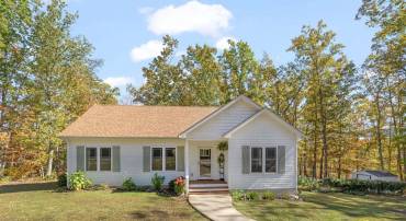 4491 PRESIDENTS RD, SCOTTSVILLE, Virginia 24590, 3 Bedrooms Bedrooms, ,2 BathroomsBathrooms,Residential,For sale,4491 PRESIDENTS RD,670361 MLS # 670361
