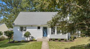 492 N LATHAM ST, ALEXANDRIA, Virginia 22304, 4 Bedrooms Bedrooms, ,3 BathroomsBathrooms,Residential,For sale,492 N LATHAM ST,VAAX2051164 MLS # VAAX2051164