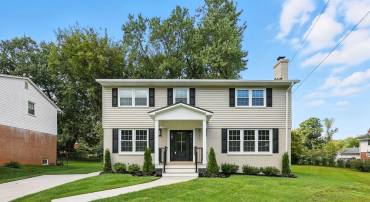 8711 WESTWOOD DR, VIENNA, Virginia 22182, 5 Bedrooms Bedrooms, ,3 BathroomsBathrooms,Residential,For sale,8711 WESTWOOD DR,VAFX2276044 MLS # VAFX2276044