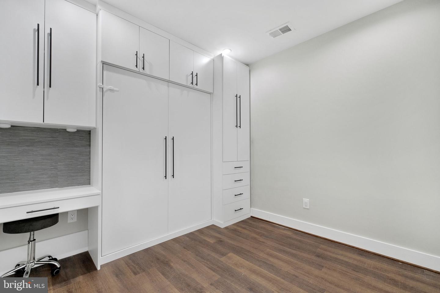 1419 UPSHUR ST NW #1, WASHINGTON, District Of Columbia 20011, 3 Bedrooms Bedrooms, ,2 BathroomsBathrooms,Residential,For sale,1419 UPSHUR ST NW #1,DCDC2228694 MLS # DCDC2228694 1419 UPSHUR ST NW #1, WASHINGTON, District Of Columbia 20011, 3 Bedrooms Bedrooms, ,2 BathroomsBathrooms,Residential,For sale,1419 UPSHUR ST NW #1,DCDC2228694 MLS # DCDC2228694