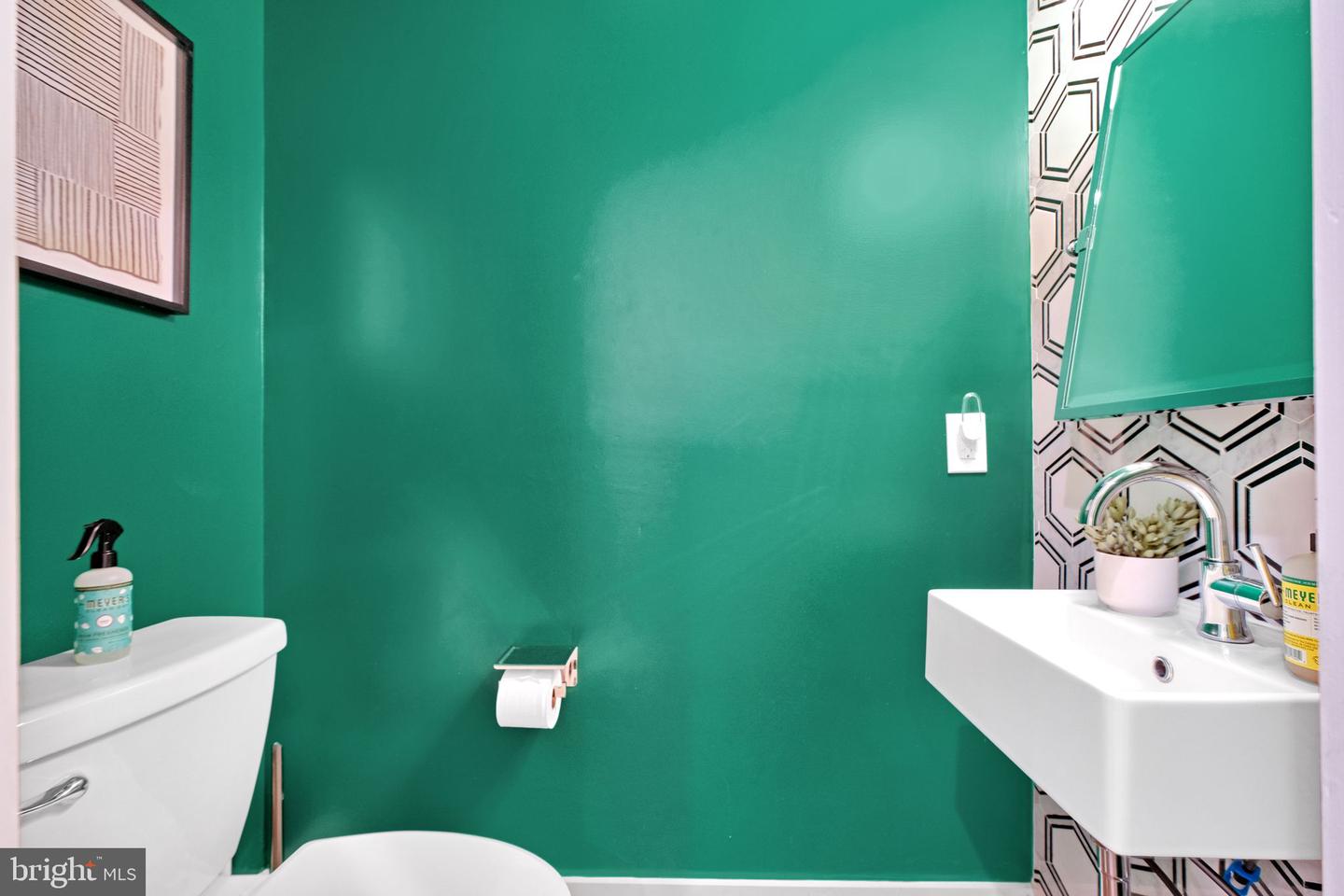 1419 UPSHUR ST NW #1, WASHINGTON, District Of Columbia 20011, 3 Bedrooms Bedrooms, ,2 BathroomsBathrooms,Residential,For sale,1419 UPSHUR ST NW #1,DCDC2228694 MLS # DCDC2228694 1419 UPSHUR ST NW #1, WASHINGTON, District Of Columbia 20011, 3 Bedrooms Bedrooms, ,2 BathroomsBathrooms,Residential,For sale,1419 UPSHUR ST NW #1,DCDC2228694 MLS # DCDC2228694