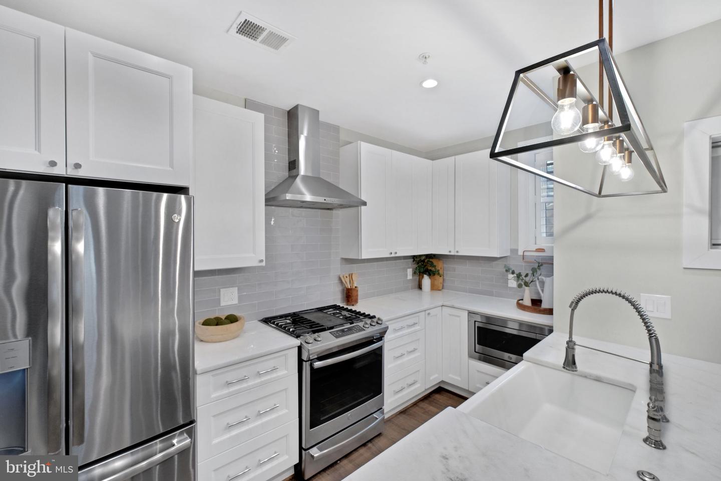 1419 UPSHUR ST NW #1, WASHINGTON, District Of Columbia 20011, 3 Bedrooms Bedrooms, ,2 BathroomsBathrooms,Residential,For sale,1419 UPSHUR ST NW #1,DCDC2228694 MLS # DCDC2228694 1419 UPSHUR ST NW #1, WASHINGTON, District Of Columbia 20011, 3 Bedrooms Bedrooms, ,2 BathroomsBathrooms,Residential,For sale,1419 UPSHUR ST NW #1,DCDC2228694 MLS # DCDC2228694