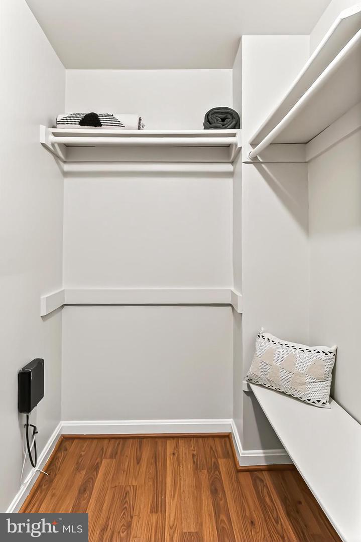 1723 N TROY ST #8-405, ARLINGTON, Virginia 22201, 1 Bedroom Bedrooms, ,1 BathroomBathrooms,Residential,For sale,1723 N TROY ST #8-405,VAAR2065306 MLS # VAAR2065306 1723 N TROY ST #8-405, ARLINGTON, Virginia 22201, 1 Bedroom Bedrooms, ,1 BathroomBathrooms,Residential,For sale,1723 N TROY ST #8-405,VAAR2065306 MLS # VAAR2065306
