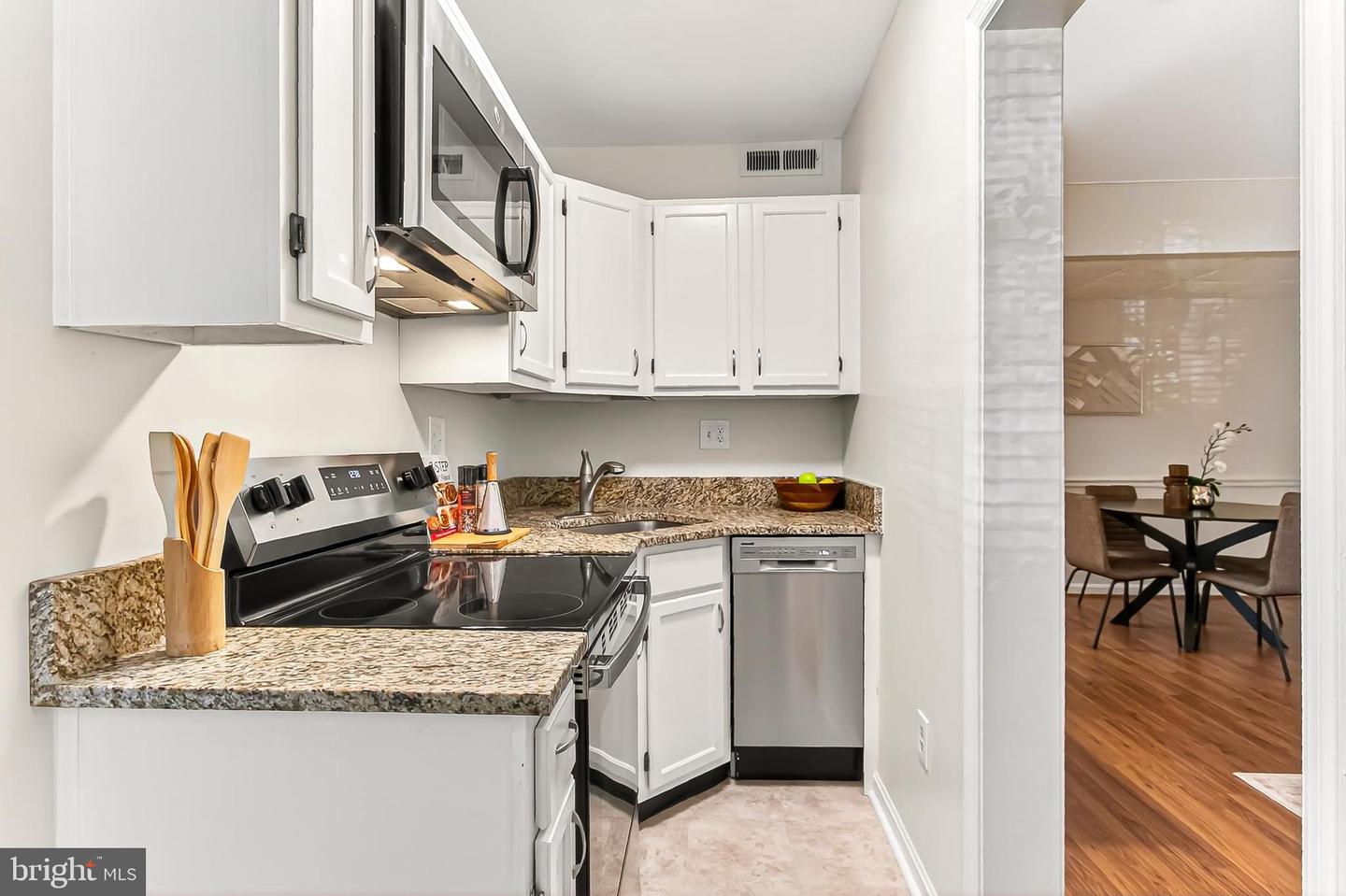 1723 N TROY ST #8-405, ARLINGTON, Virginia 22201, 1 Bedroom Bedrooms, ,1 BathroomBathrooms,Residential,For sale,1723 N TROY ST #8-405,VAAR2065306 MLS # VAAR2065306 1723 N TROY ST #8-405, ARLINGTON, Virginia 22201, 1 Bedroom Bedrooms, ,1 BathroomBathrooms,Residential,For sale,1723 N TROY ST #8-405,VAAR2065306 MLS # VAAR2065306