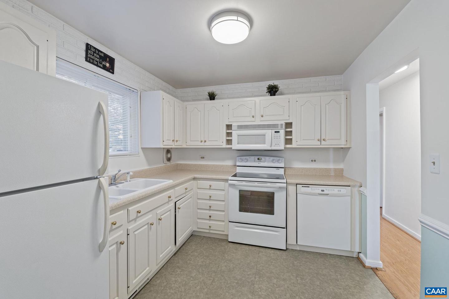 604 SHAMROCK RD, CHARLOTTESVILLE, Virginia 22903, 3 Bedrooms Bedrooms, ,1 BathroomBathrooms,Residential,For sale,604 SHAMROCK RD,670372 MLS # 670372 604 SHAMROCK RD, CHARLOTTESVILLE, Virginia 22903, 3 Bedrooms Bedrooms, ,1 BathroomBathrooms,Residential,For sale,604 SHAMROCK RD,670372 MLS # 670372