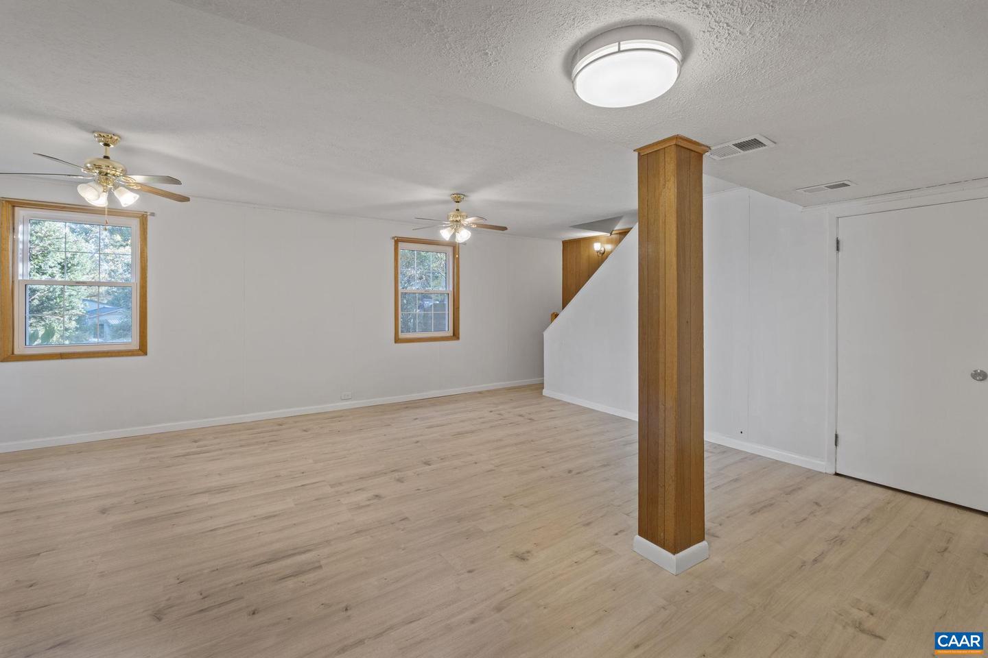 604 SHAMROCK RD, CHARLOTTESVILLE, Virginia 22903, 3 Bedrooms Bedrooms, ,1 BathroomBathrooms,Residential,For sale,604 SHAMROCK RD,670372 MLS # 670372 604 SHAMROCK RD, CHARLOTTESVILLE, Virginia 22903, 3 Bedrooms Bedrooms, ,1 BathroomBathrooms,Residential,For sale,604 SHAMROCK RD,670372 MLS # 670372