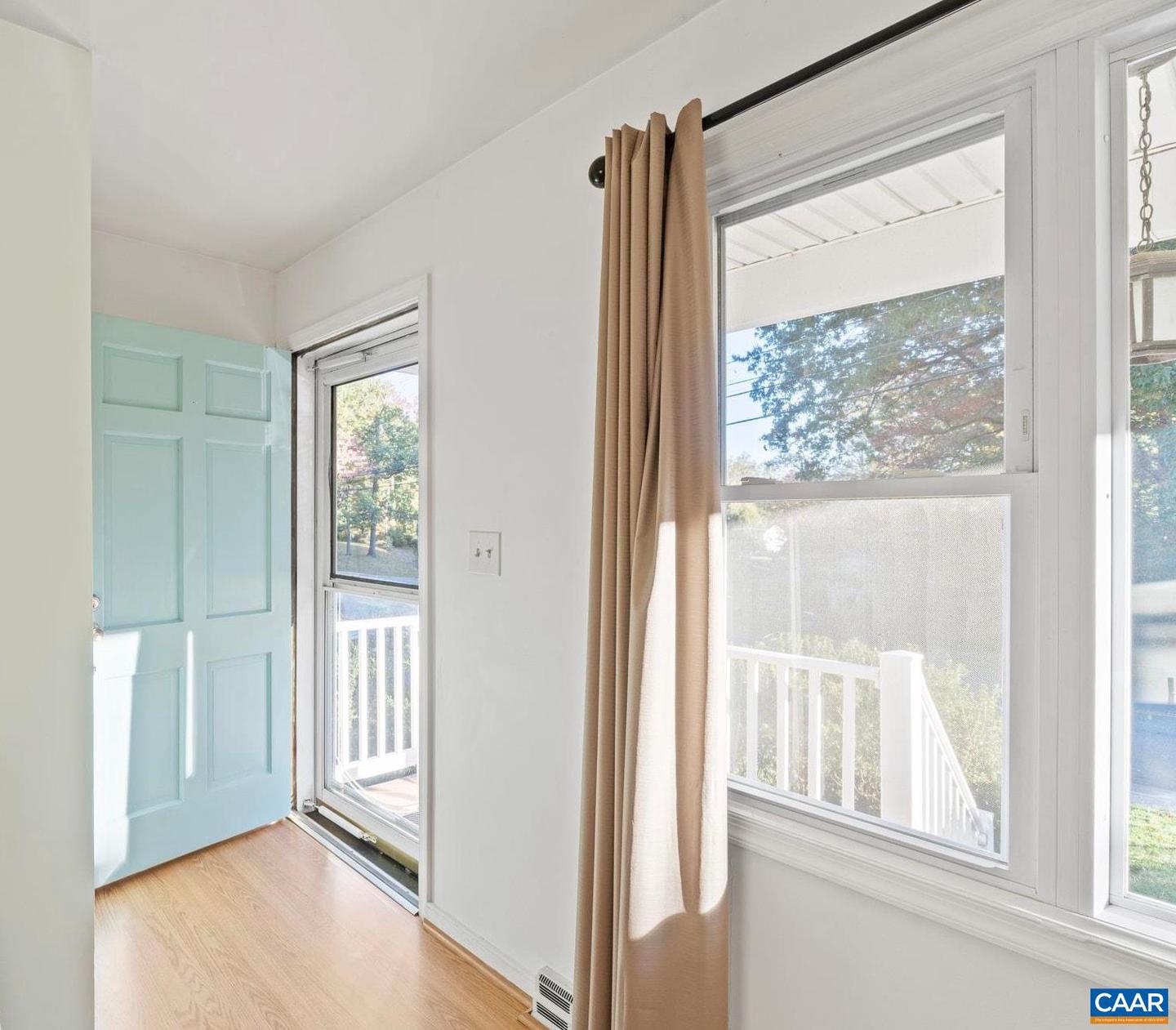 604 SHAMROCK RD, CHARLOTTESVILLE, Virginia 22903, 3 Bedrooms Bedrooms, ,1 BathroomBathrooms,Residential,For sale,604 SHAMROCK RD,670372 MLS # 670372 604 SHAMROCK RD, CHARLOTTESVILLE, Virginia 22903, 3 Bedrooms Bedrooms, ,1 BathroomBathrooms,Residential,For sale,604 SHAMROCK RD,670372 MLS # 670372