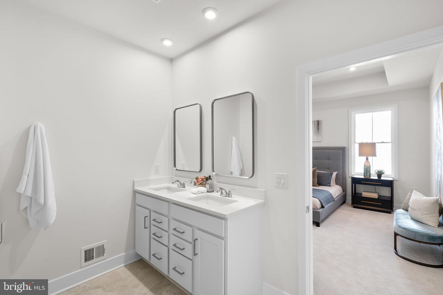 44508 LOWESTOFT SQ, ASHBURN, Virginia 20147, 3 Bedrooms Bedrooms, ,2 BathroomsBathrooms,Residential,For sale,44508 LOWESTOFT SQ,VALO2109594 MLS # VALO2109594 44508 LOWESTOFT SQ, ASHBURN, Virginia 20147, 3 Bedrooms Bedrooms, ,2 BathroomsBathrooms,Residential,For sale,44508 LOWESTOFT SQ,VALO2109594 MLS # VALO2109594