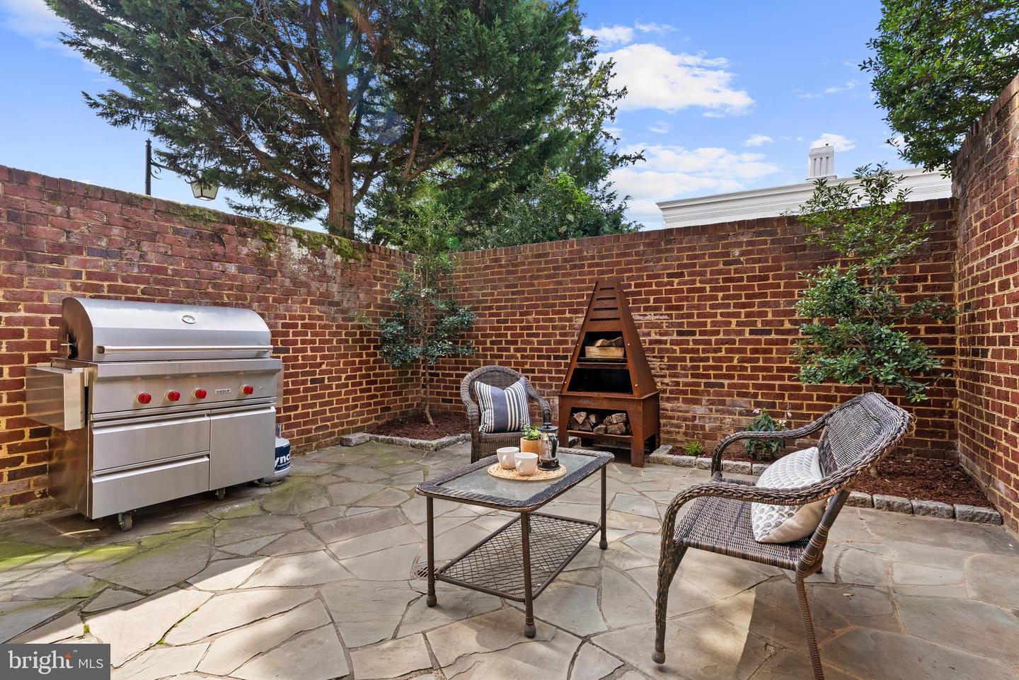 411 S SAINT ASAPH ST, ALEXANDRIA, Virginia 22314, 5 Bedrooms Bedrooms, ,3 BathroomsBathrooms,Residential,For sale,411 S SAINT ASAPH ST,VAAX2051174 MLS # VAAX2051174