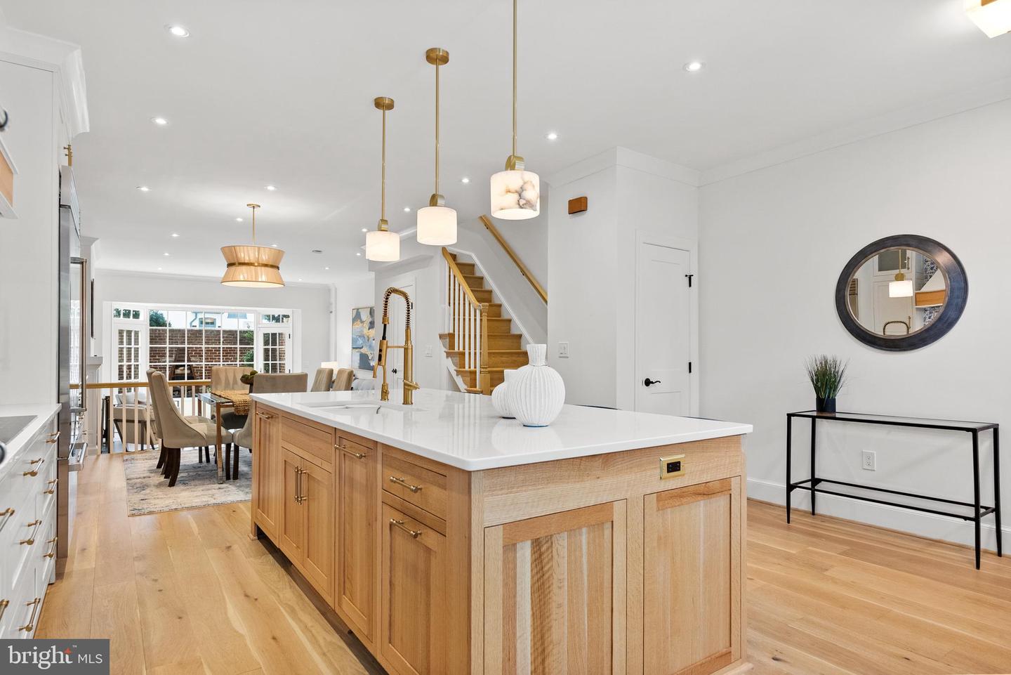 411 S SAINT ASAPH ST, ALEXANDRIA, Virginia 22314, 5 Bedrooms Bedrooms, ,3 BathroomsBathrooms,Residential,For sale,411 S SAINT ASAPH ST,VAAX2051174 MLS # VAAX2051174