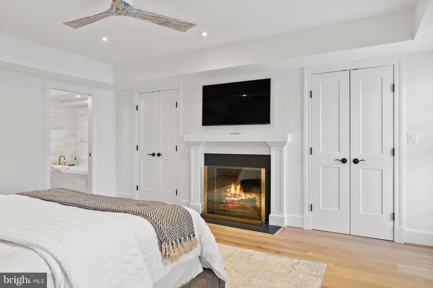 411 S SAINT ASAPH ST, ALEXANDRIA, Virginia 22314, 5 Bedrooms Bedrooms, ,3 BathroomsBathrooms,Residential,For sale,411 S SAINT ASAPH ST,VAAX2051174 MLS # VAAX2051174