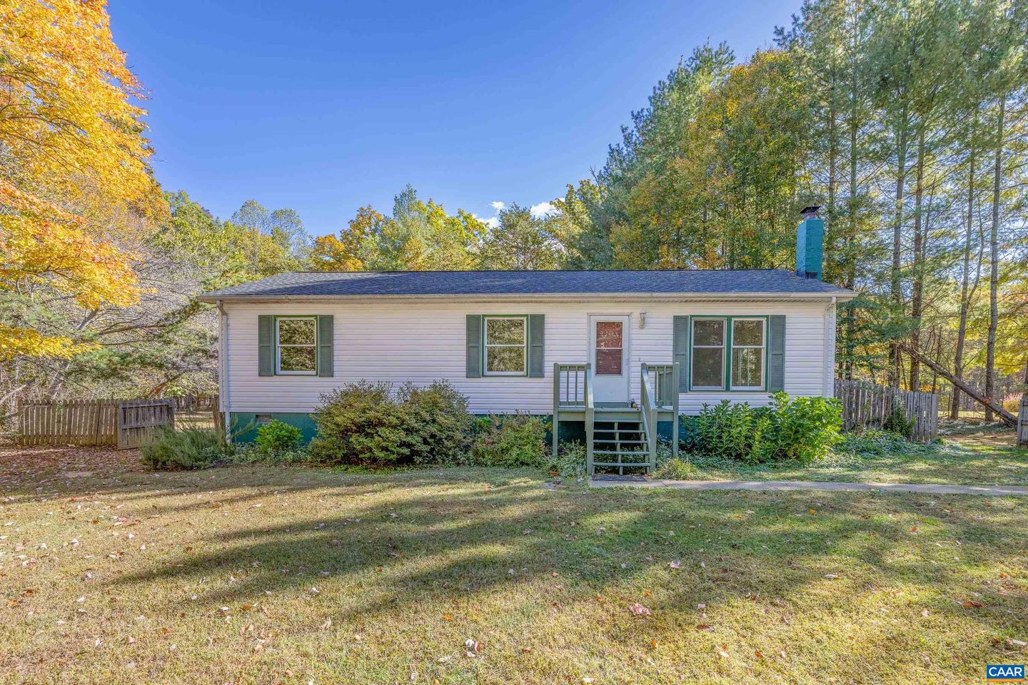 1739 LINDSAY RD, GORDONSVILLE, Virginia 22942, 3 Bedrooms Bedrooms, ,1 BathroomBathrooms,Residential,For sale,1739 LINDSAY RD,670378 MLS # 670378 1739 LINDSAY RD, GORDONSVILLE, Virginia 22942, 3 Bedrooms Bedrooms, ,1 BathroomBathrooms,Residential,For sale,1739 LINDSAY RD,670378 MLS # 670378