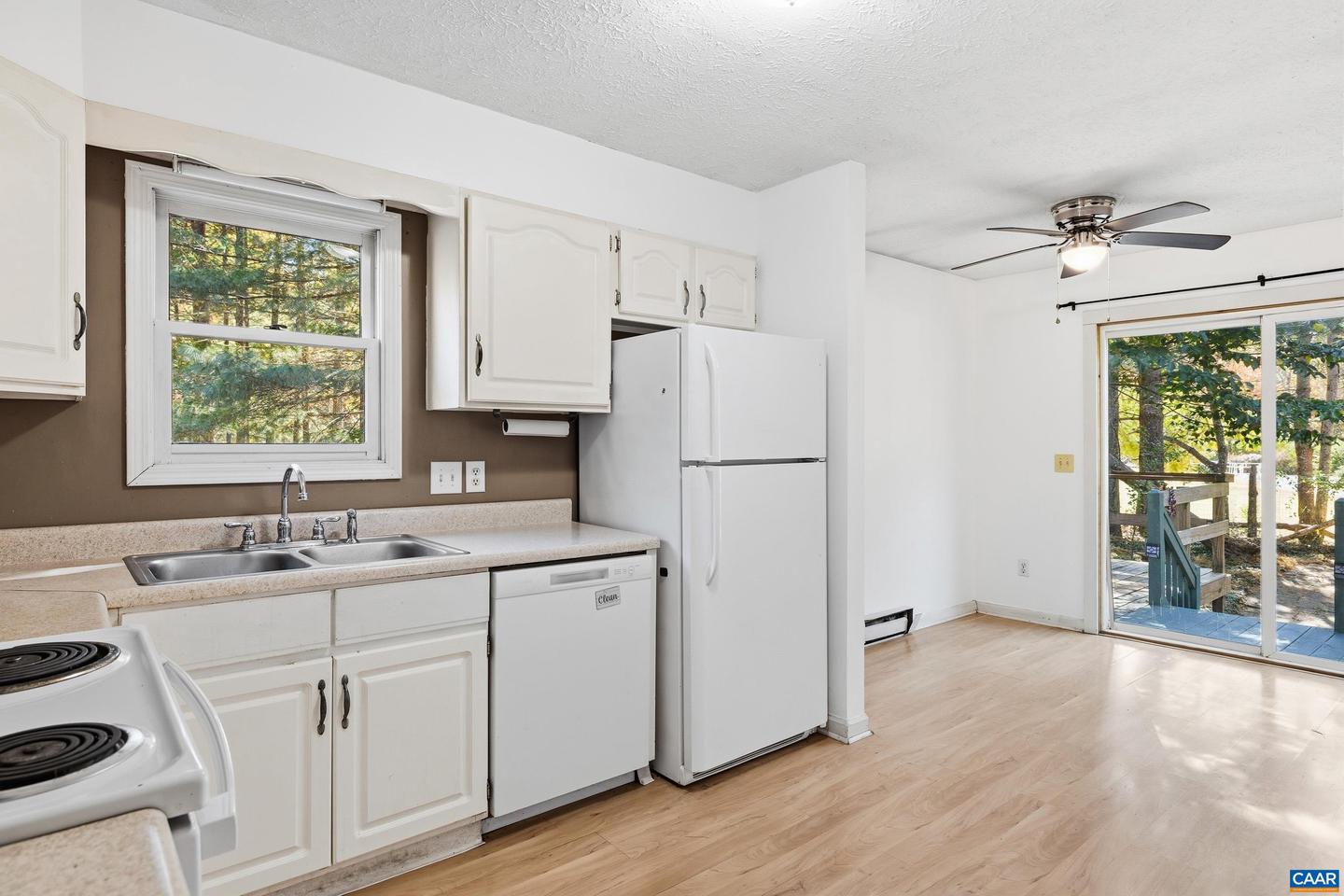 1739 LINDSAY RD, GORDONSVILLE, Virginia 22942, 3 Bedrooms Bedrooms, ,1 BathroomBathrooms,Residential,For sale,1739 LINDSAY RD,670378 MLS # 670378 1739 LINDSAY RD, GORDONSVILLE, Virginia 22942, 3 Bedrooms Bedrooms, ,1 BathroomBathrooms,Residential,For sale,1739 LINDSAY RD,670378 MLS # 670378