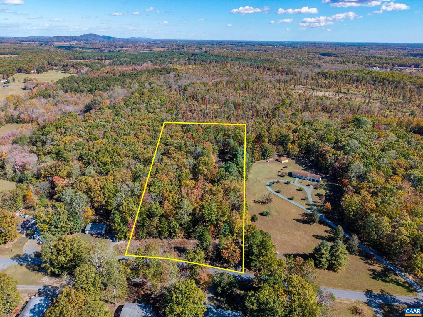 1739 LINDSAY RD, GORDONSVILLE, Virginia 22942, 3 Bedrooms Bedrooms, ,1 BathroomBathrooms,Residential,For sale,1739 LINDSAY RD,670378 MLS # 670378 1739 LINDSAY RD, GORDONSVILLE, Virginia 22942, 3 Bedrooms Bedrooms, ,1 BathroomBathrooms,Residential,For sale,1739 LINDSAY RD,670378 MLS # 670378