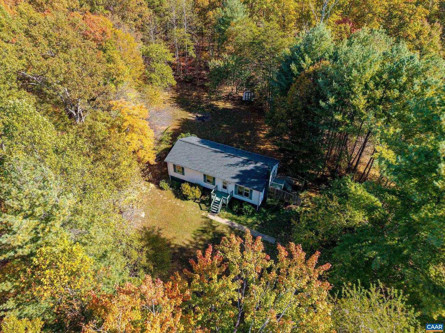 1739 LINDSAY RD, GORDONSVILLE, Virginia 22942, 3 Bedrooms Bedrooms, ,1 BathroomBathrooms,Residential,For sale,1739 LINDSAY RD,670378 MLS # 670378 1739 LINDSAY RD, GORDONSVILLE, Virginia 22942, 3 Bedrooms Bedrooms, ,1 BathroomBathrooms,Residential,For sale,1739 LINDSAY RD,670378 MLS # 670378