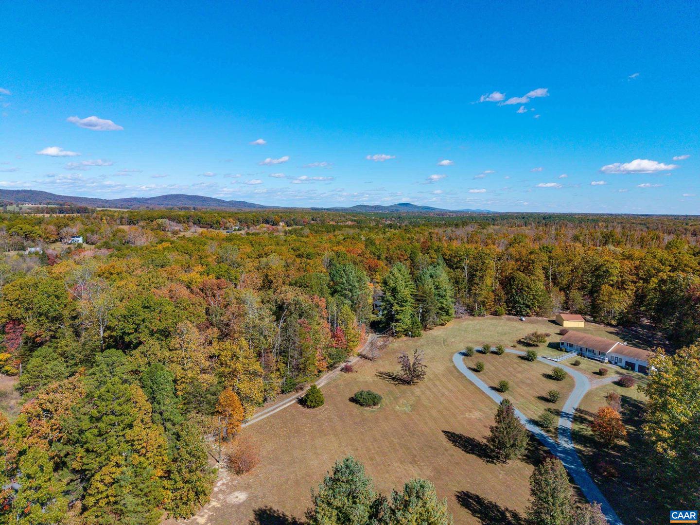 1739 LINDSAY RD, GORDONSVILLE, Virginia 22942, 3 Bedrooms Bedrooms, ,1 BathroomBathrooms,Residential,For sale,1739 LINDSAY RD,670378 MLS # 670378 1739 LINDSAY RD, GORDONSVILLE, Virginia 22942, 3 Bedrooms Bedrooms, ,1 BathroomBathrooms,Residential,For sale,1739 LINDSAY RD,670378 MLS # 670378