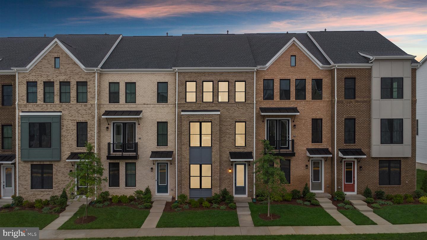 42092 PICASSO SQ, ASHBURN, Virginia 20148, 3 Bedrooms Bedrooms, ,2 BathroomsBathrooms,Residential,For sale,42092 PICASSO SQ,VALO2109618 MLS # VALO2109618 42092 PICASSO SQ, ASHBURN, Virginia 20148, 3 Bedrooms Bedrooms, ,2 BathroomsBathrooms,Residential,For sale,42092 PICASSO SQ,VALO2109618 MLS # VALO2109618