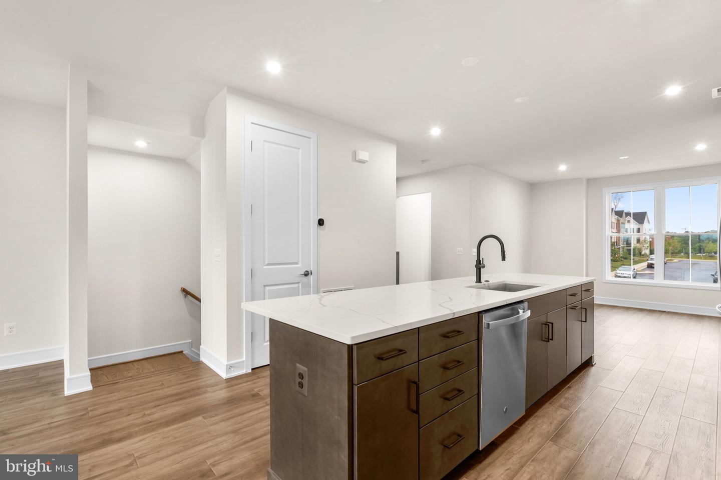 42092 PICASSO SQ, ASHBURN, Virginia 20148, 3 Bedrooms Bedrooms, ,2 BathroomsBathrooms,Residential,For sale,42092 PICASSO SQ,VALO2109618 MLS # VALO2109618 42092 PICASSO SQ, ASHBURN, Virginia 20148, 3 Bedrooms Bedrooms, ,2 BathroomsBathrooms,Residential,For sale,42092 PICASSO SQ,VALO2109618 MLS # VALO2109618