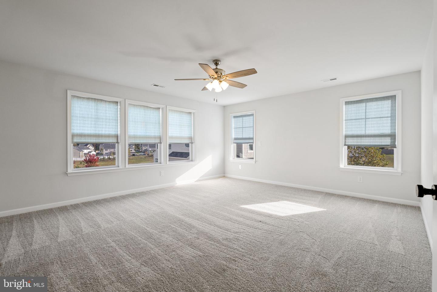 DUMFRIES, Virginia 22025, 4 Bedrooms Bedrooms, ,5 BathroomsBathrooms,Residential,For sale,VAPW2106682 MLS # VAPW2106682 DUMFRIES, Virginia 22025, 4 Bedrooms Bedrooms, ,5 BathroomsBathrooms,Residential,For sale,VAPW2106682 MLS # VAPW2106682
