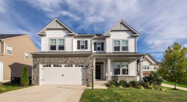 DUMFRIES, Virginia 22025, 4 Bedrooms Bedrooms, ,5 BathroomsBathrooms,Residential,For sale,VAPW2106682 MLS # VAPW2106682