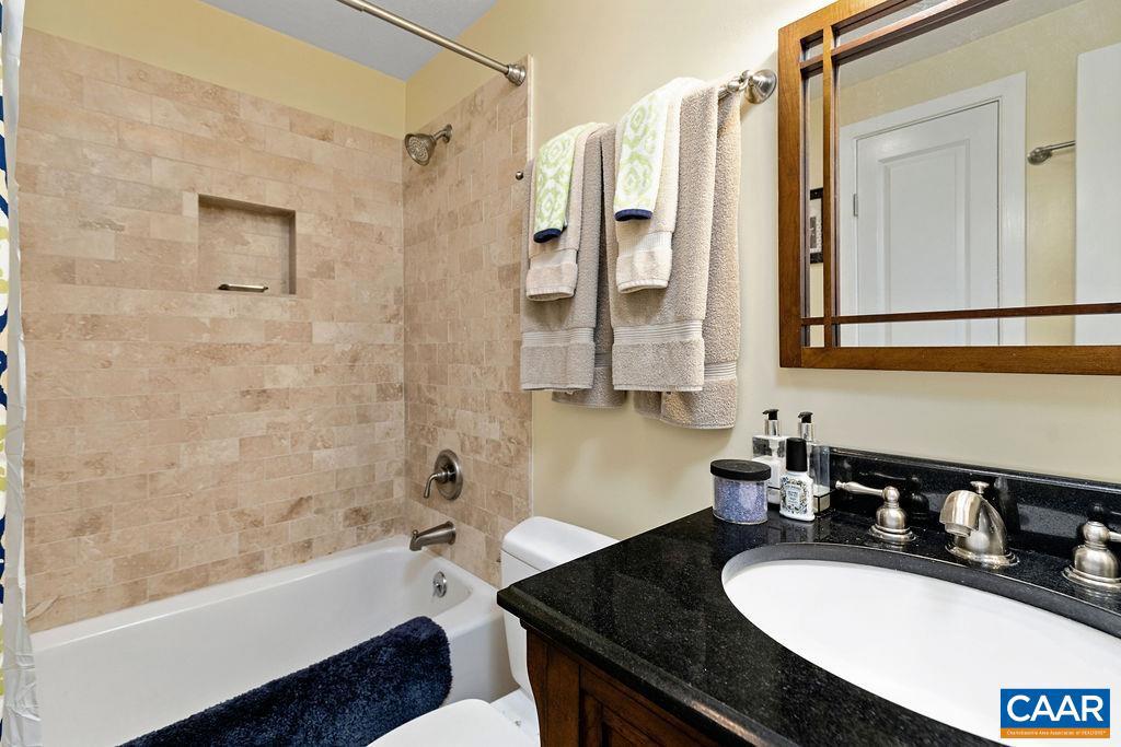 411 THREE RIDGES CONDOS, ROSELAND, Virginia 22967, 2 Bedrooms Bedrooms, ,2 BathroomsBathrooms,Residential,For sale,411 THREE RIDGES CONDOS,670383 MLS # 670383 411 THREE RIDGES CONDOS, ROSELAND, Virginia 22967, 2 Bedrooms Bedrooms, ,2 BathroomsBathrooms,Residential,For sale,411 THREE RIDGES CONDOS,670383 MLS # 670383