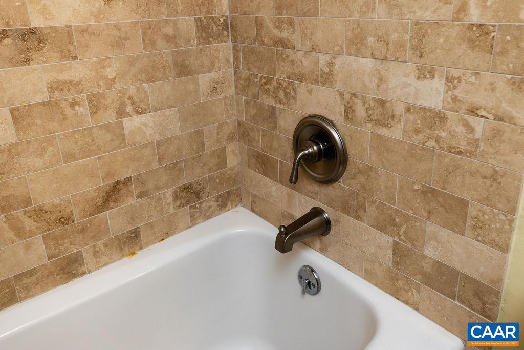 411 THREE RIDGES CONDOS, ROSELAND, Virginia 22967, 2 Bedrooms Bedrooms, ,2 BathroomsBathrooms,Residential,For sale,411 THREE RIDGES CONDOS,670383 MLS # 670383 411 THREE RIDGES CONDOS, ROSELAND, Virginia 22967, 2 Bedrooms Bedrooms, ,2 BathroomsBathrooms,Residential,For sale,411 THREE RIDGES CONDOS,670383 MLS # 670383